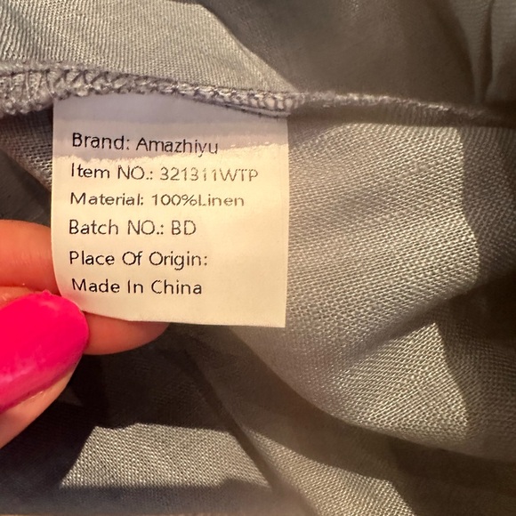 NWT Blue Linen Sleeveless V Neck Tank Top - Size S - Picture 4 of 5